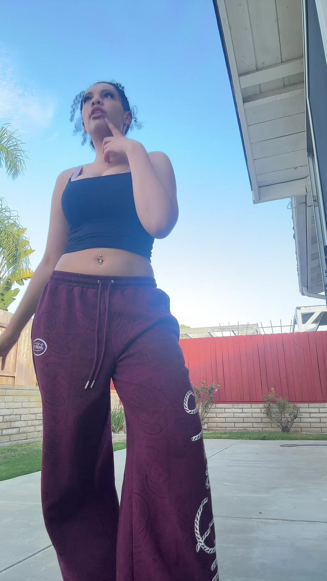 @𝒟𝑜𝓃𝓎𝒶💋