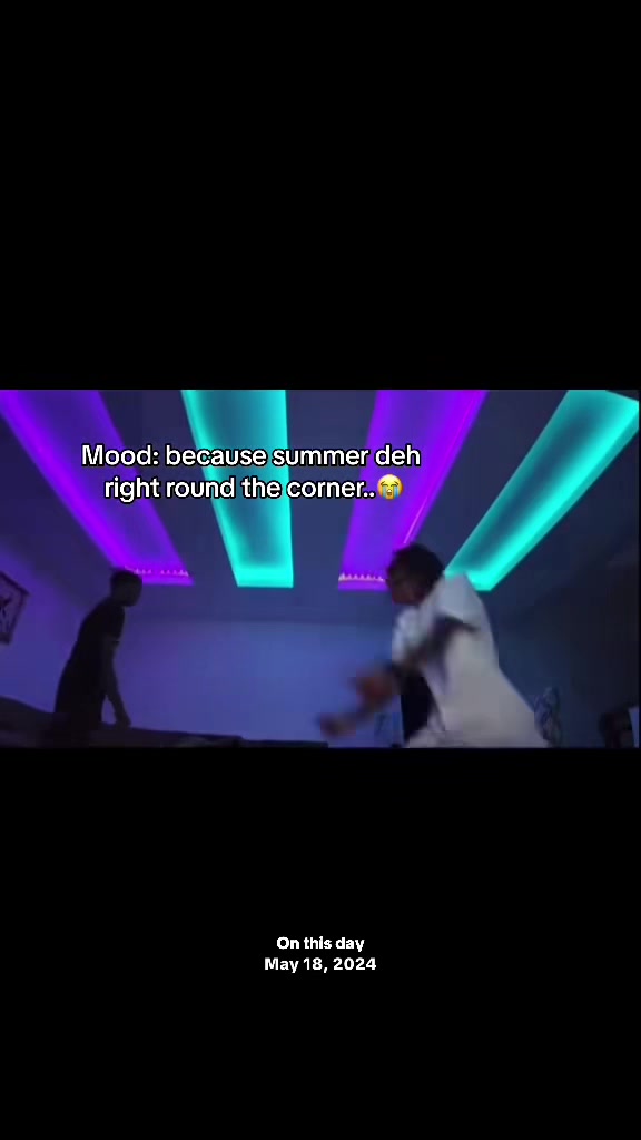 @Akash🀄️