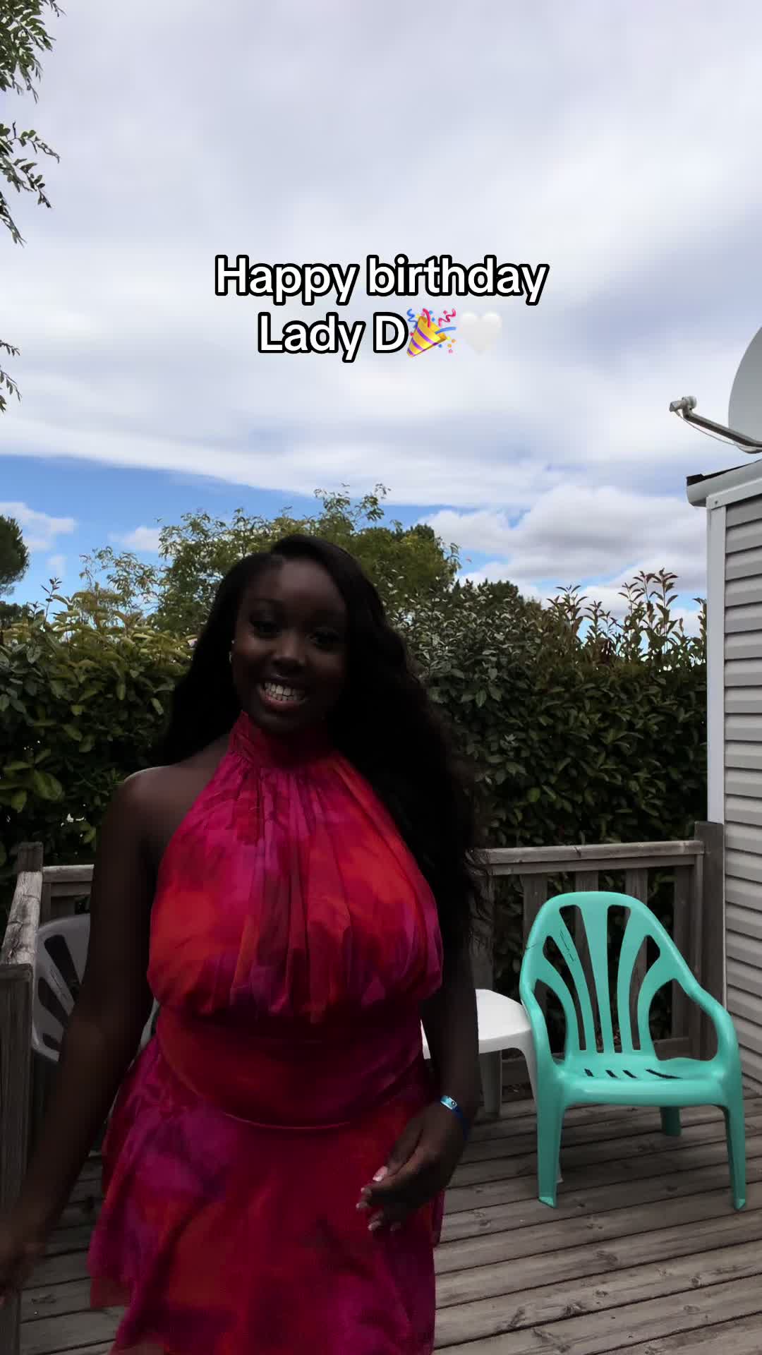 @LADY D🍓