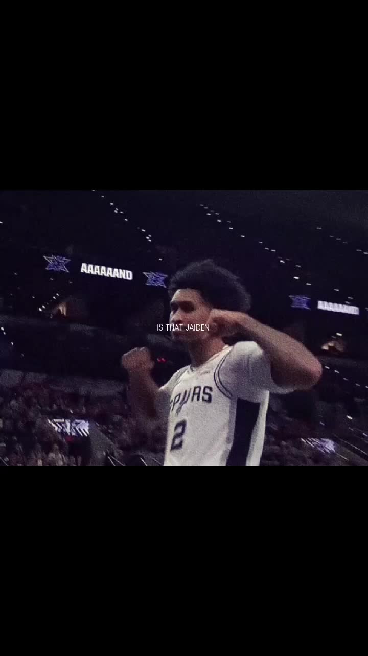 @J 💫