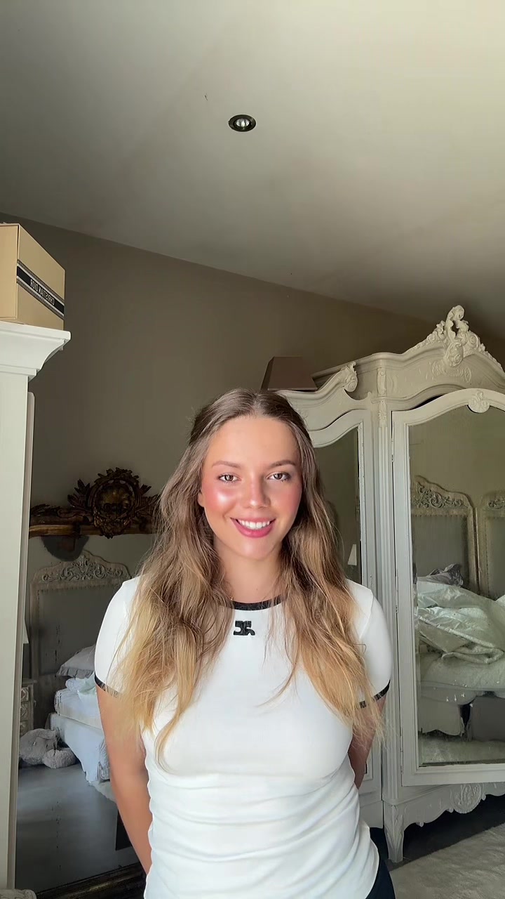 @Candice
