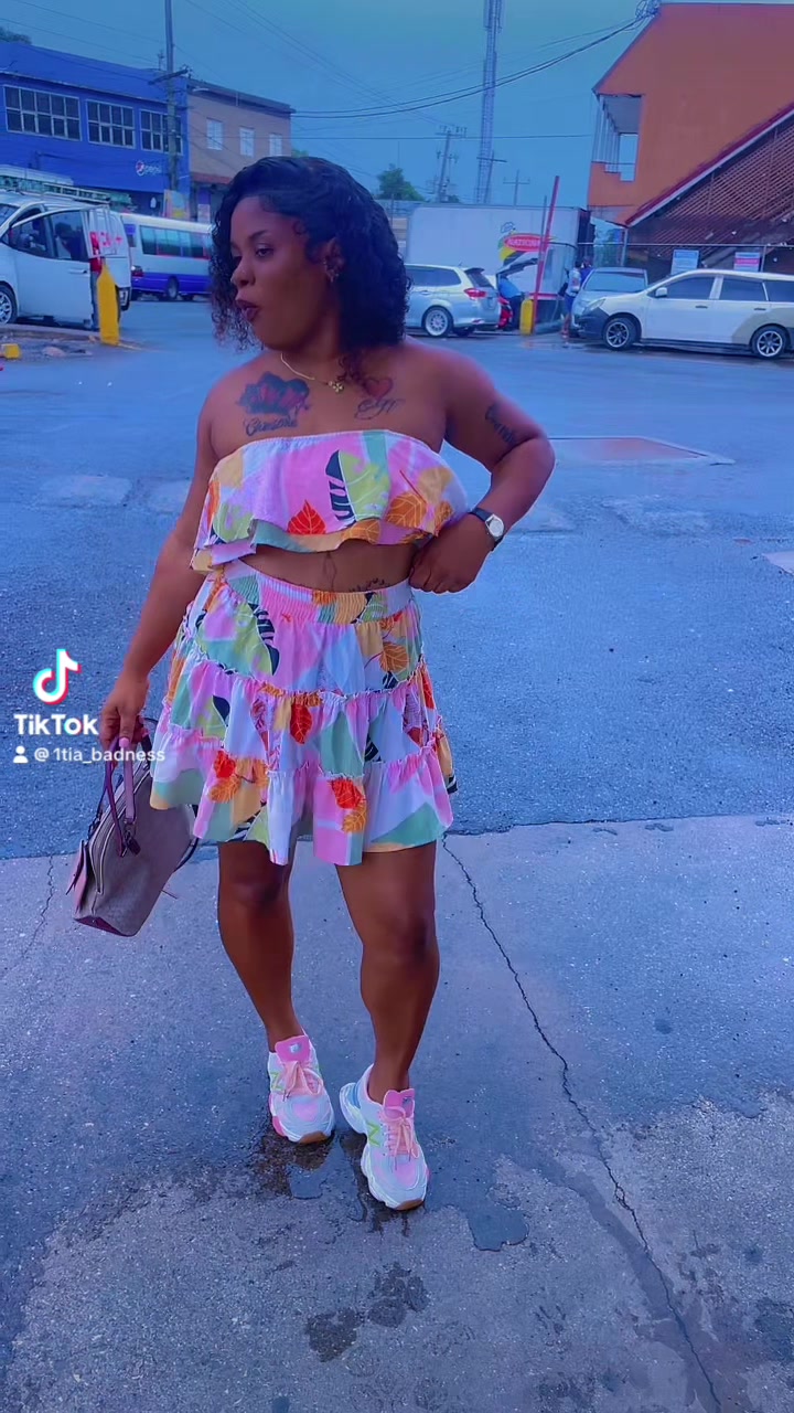 @Tia🥰