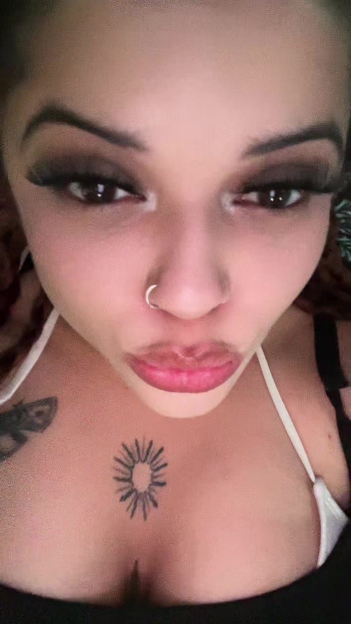 @Prttygirljay
