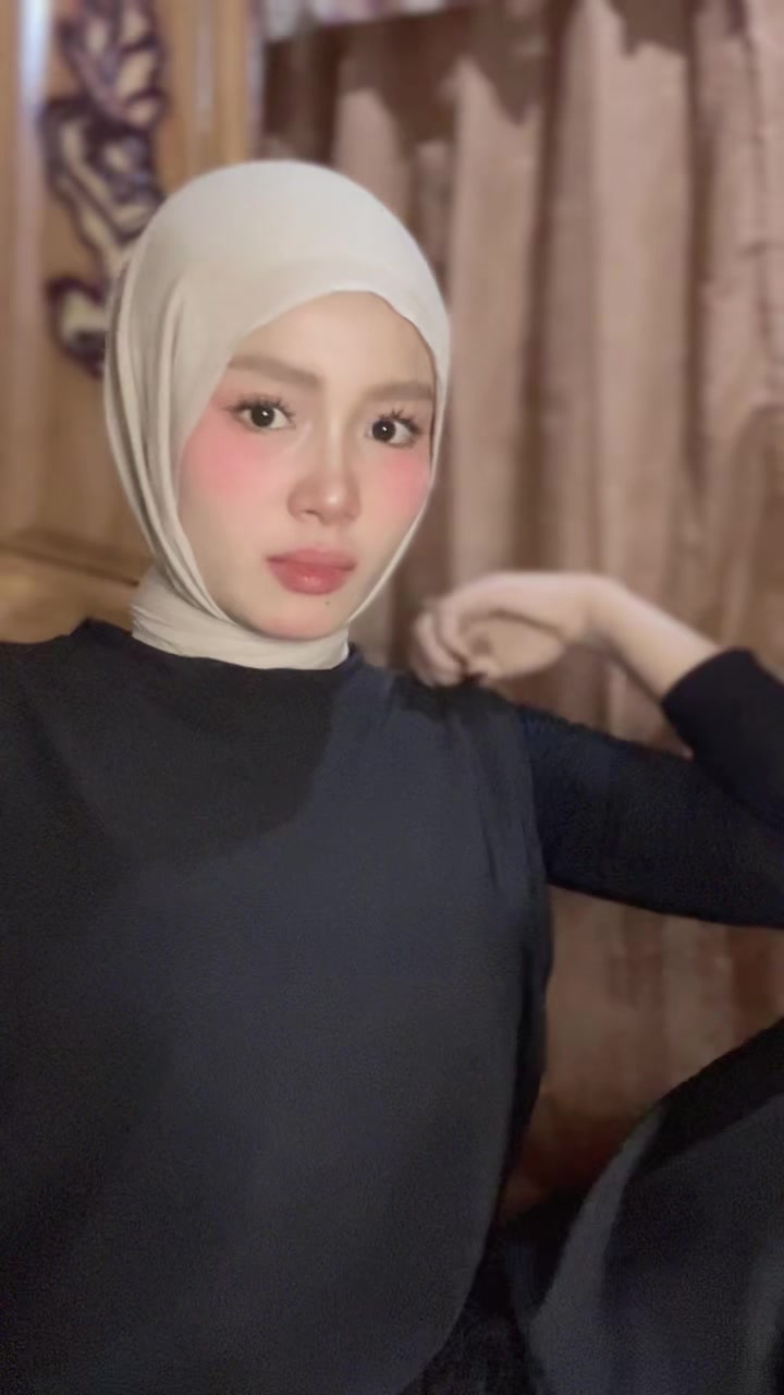 @Iyess🕊️