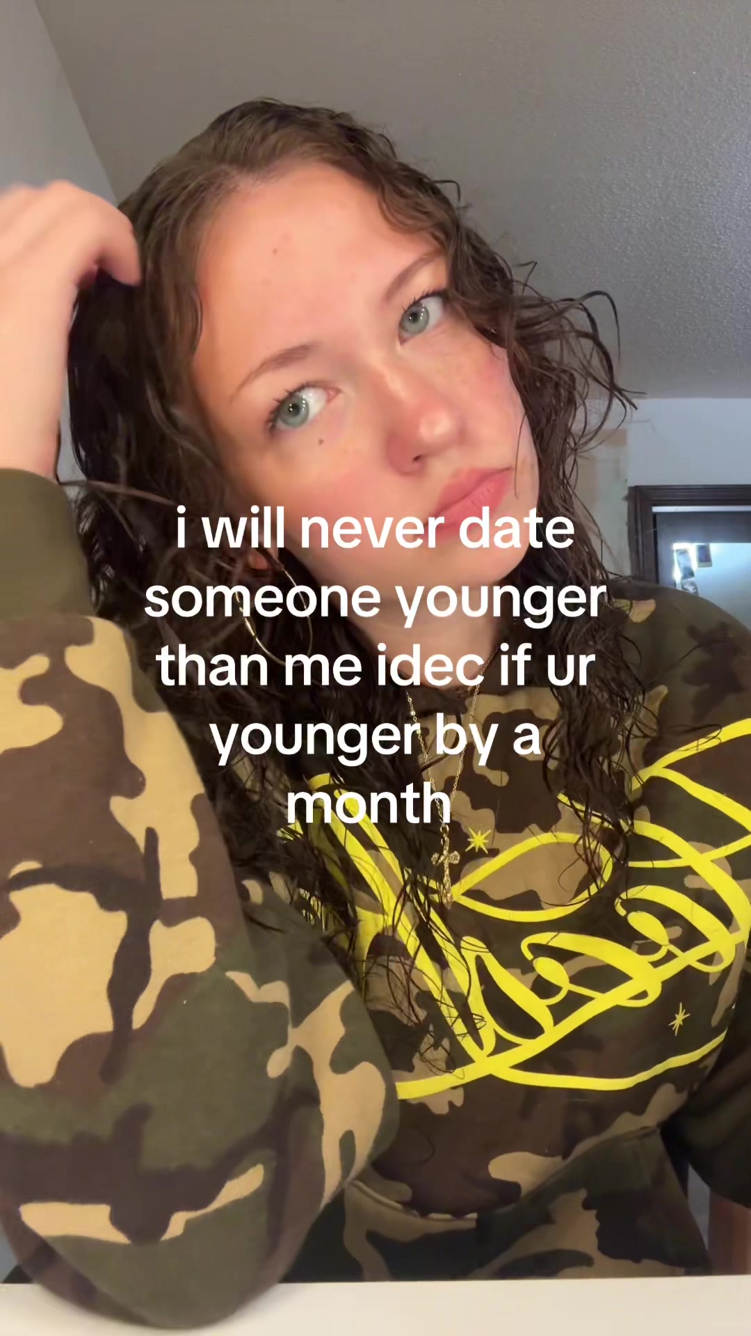 @๐๐ v
