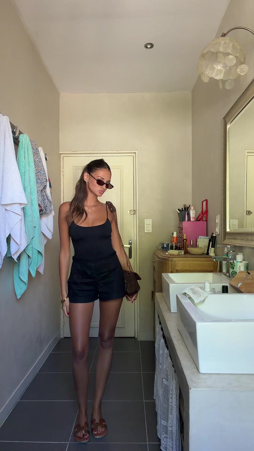 @lili.canovaa