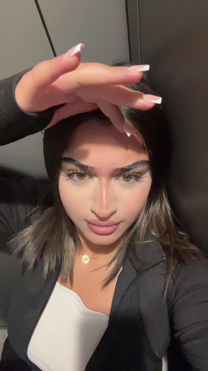 @Hasiba💋