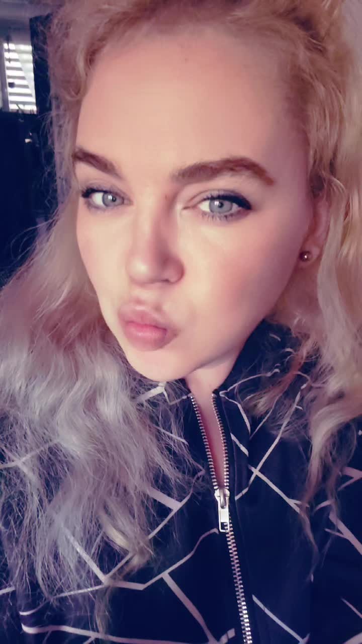 @Vixen