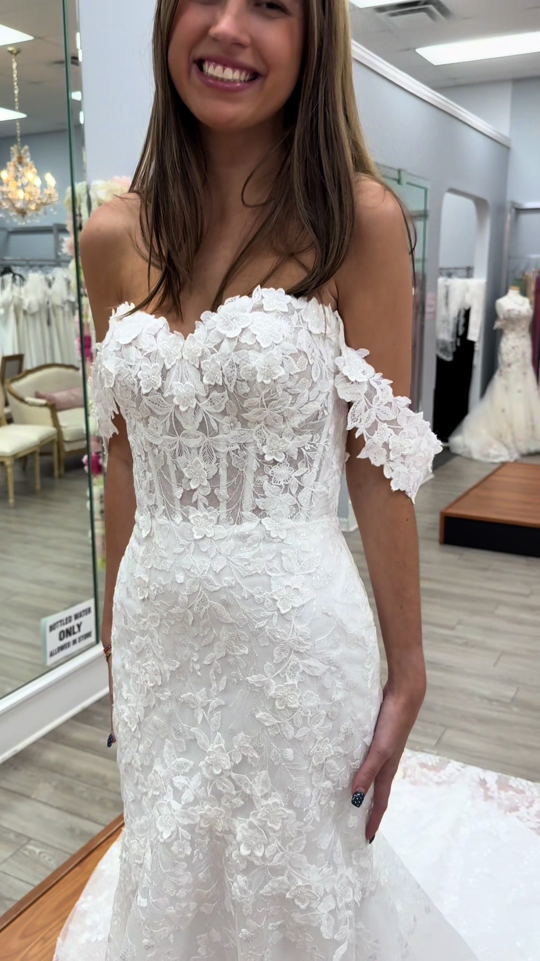 @Debra&rsquo;s Bridal Shop
