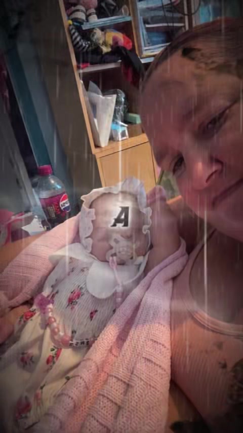 @Emma De-Ville🦋/MH-Reborn-mum