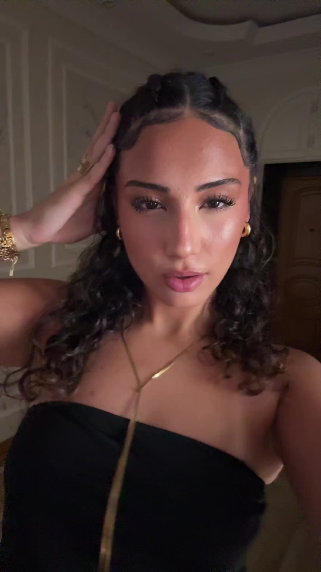 @𝑭𝒂𝒓𝒊𝒅𝒂 🪽