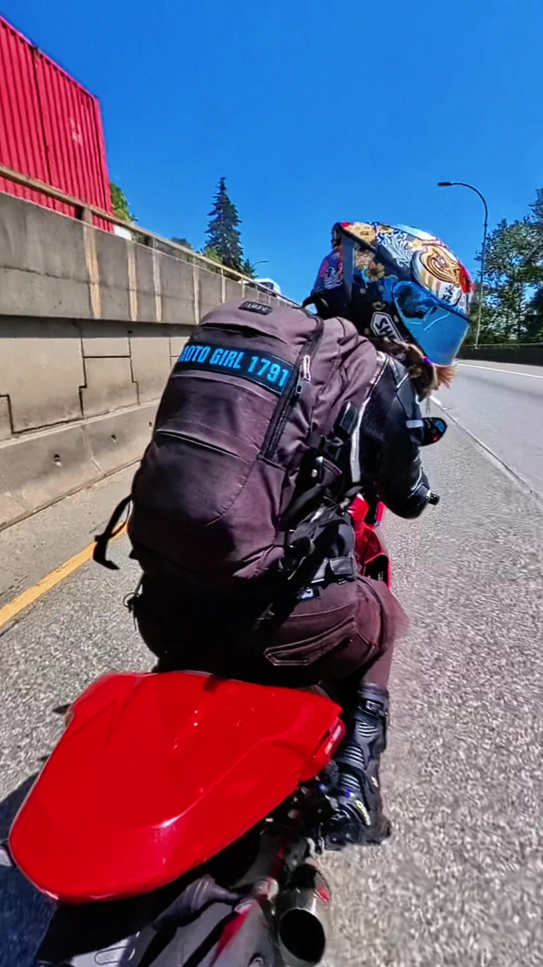 @Motogirl
