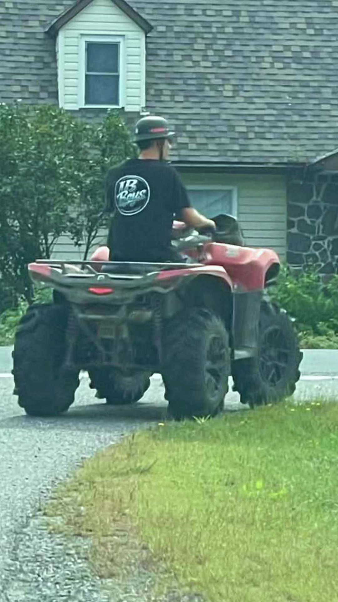 @🇨🇦