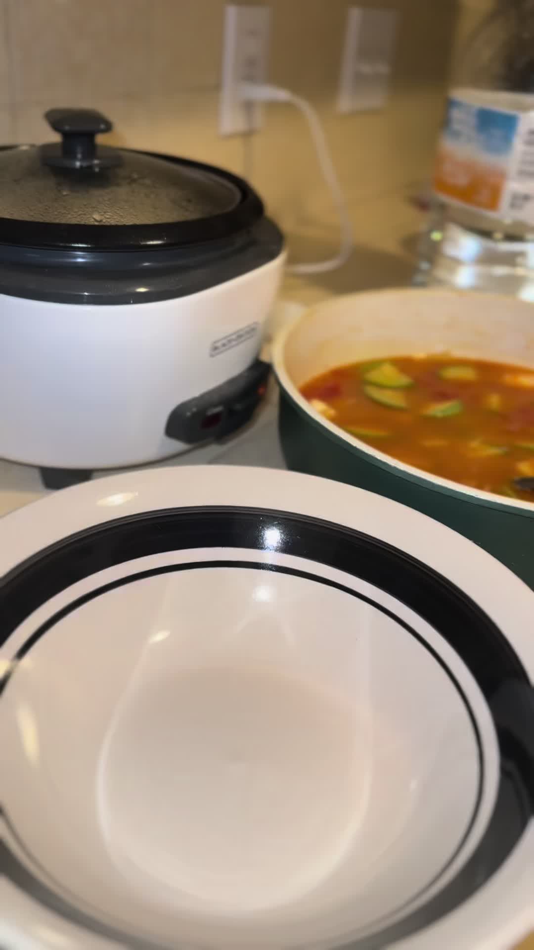 @Glashesbby🏳️&zwj;🌈👩🏻&zwj;🍳