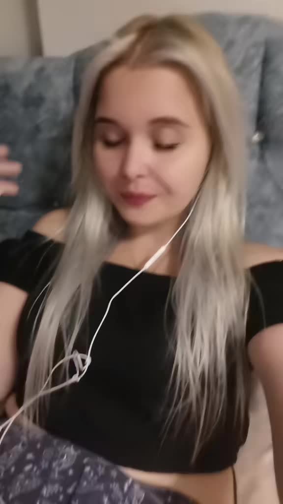 @Angelika ๐ค