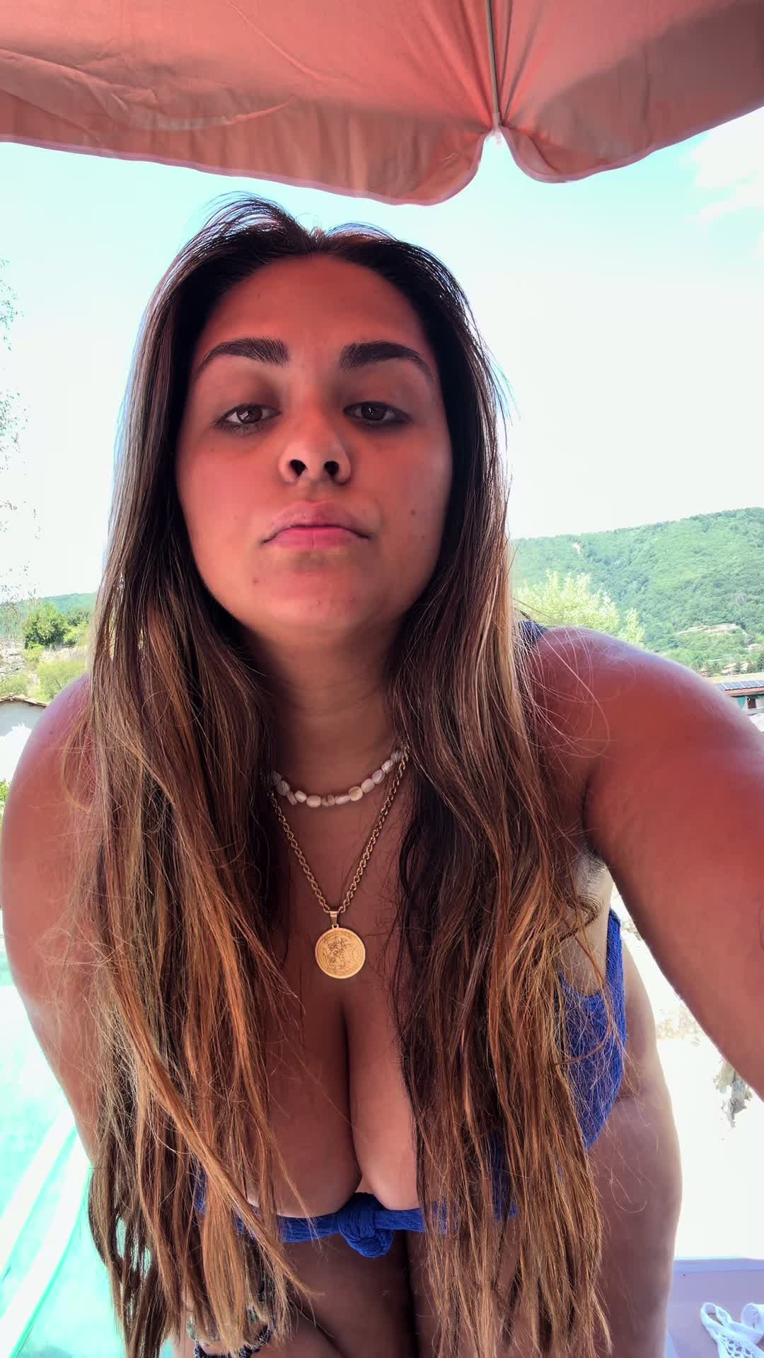 @sharon_casella