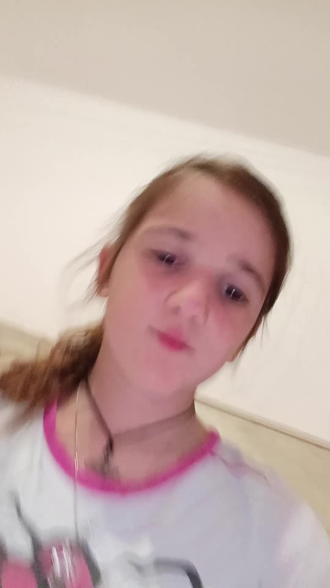 @gennyanna