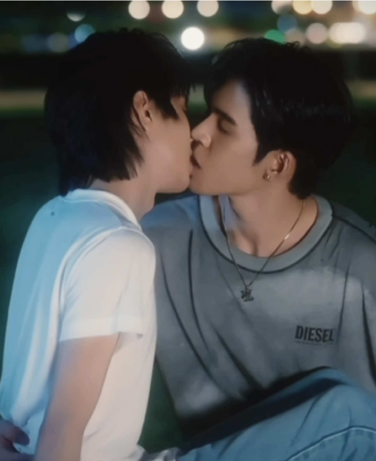 @mark luvr <3