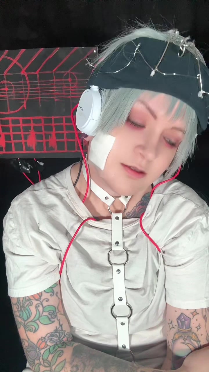 @mooncrystalpower_cos