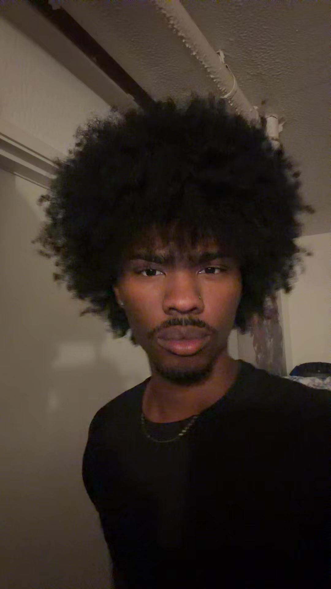 @whiteboyinadurag