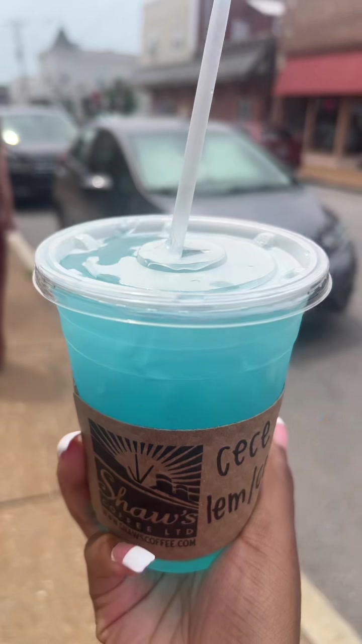 @𝒞𝑒𝓈𝒾𝓁𝓎 👸🏽🎀