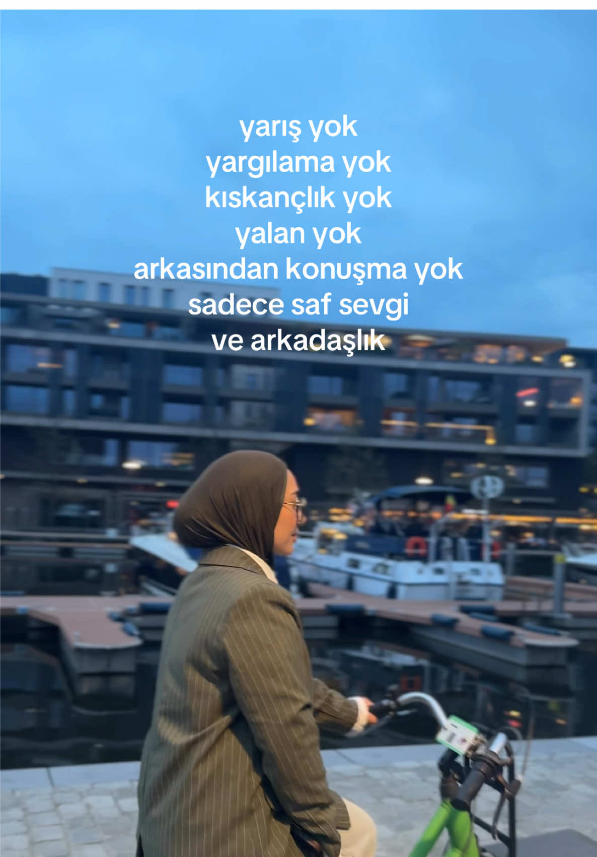 @Hazal Kalkan