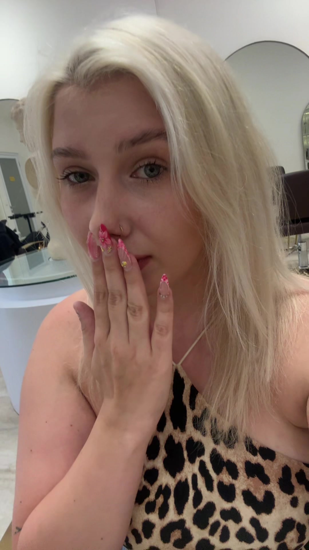 @isabellotrix