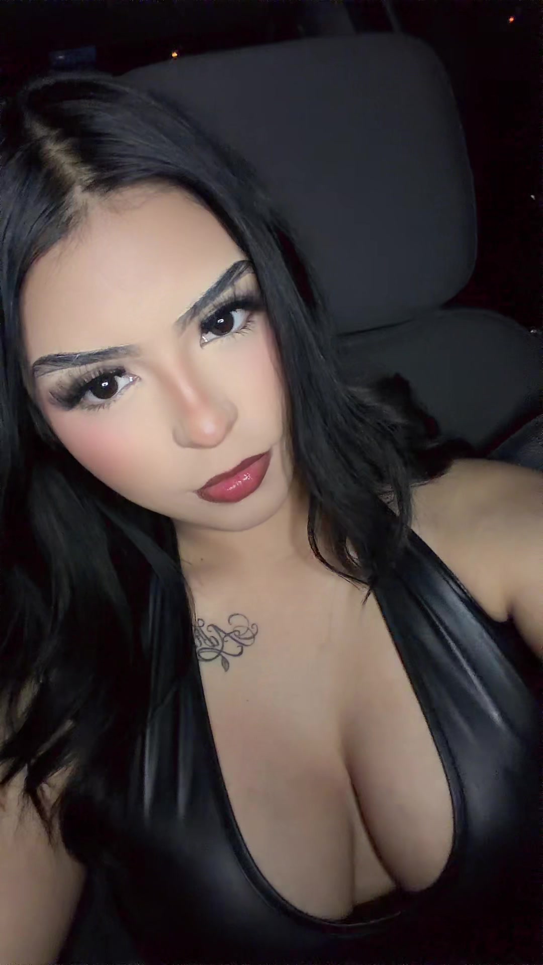 @valee