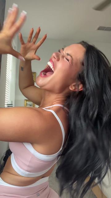 @Rosie loves protein