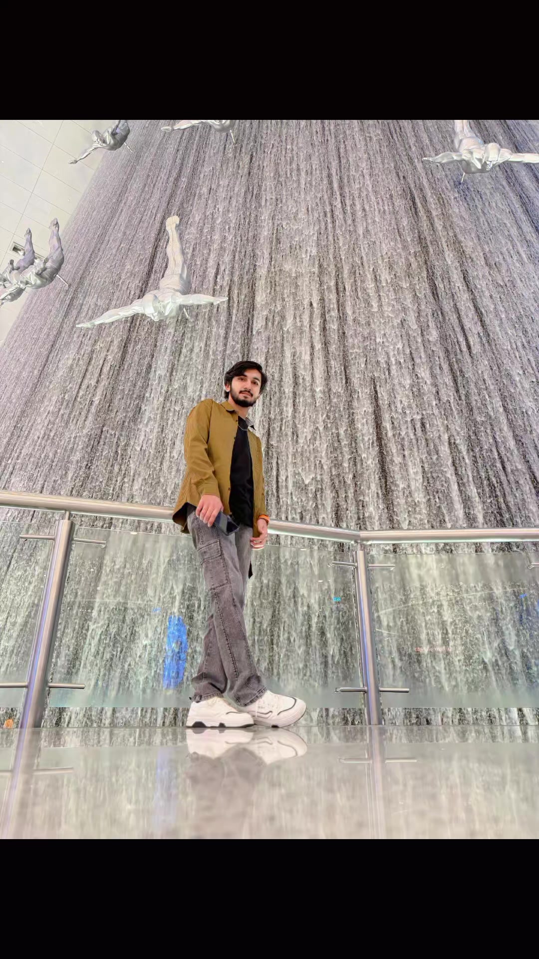 @SyEd 🇵🇰,🇦🇪