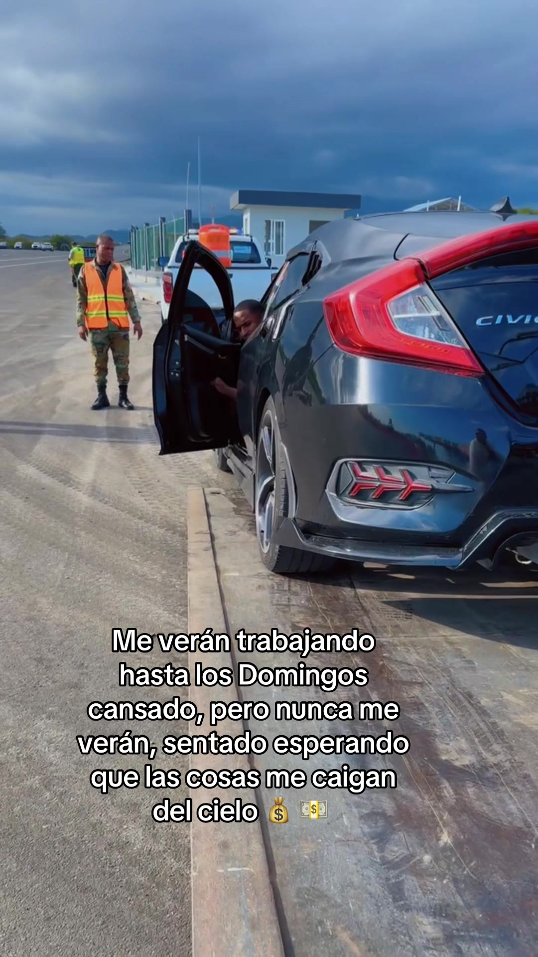 @Daniel M. Ubri