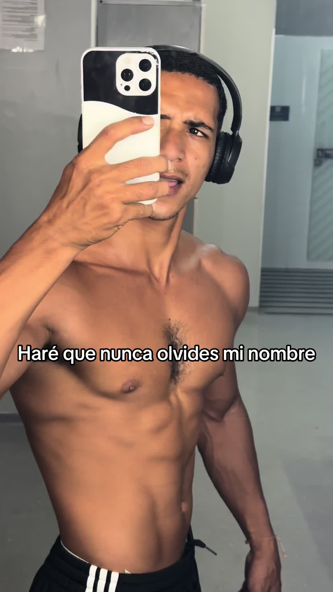 @misscolombia_Ander