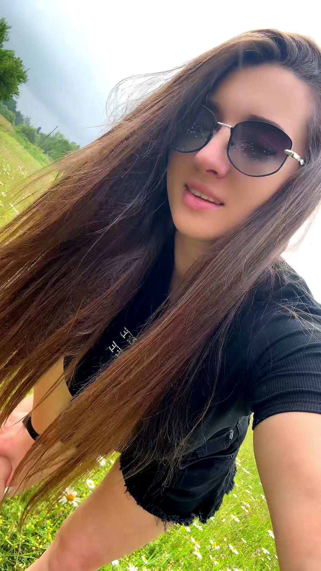 @Анжела😉