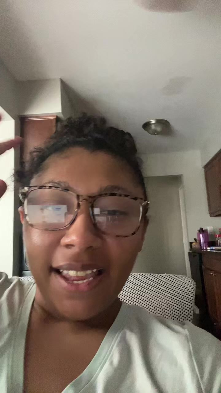 @iguessitsstarr