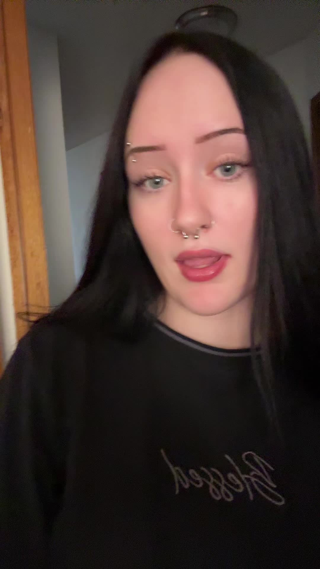 @ʎǝlʎɹ (vic’s version)