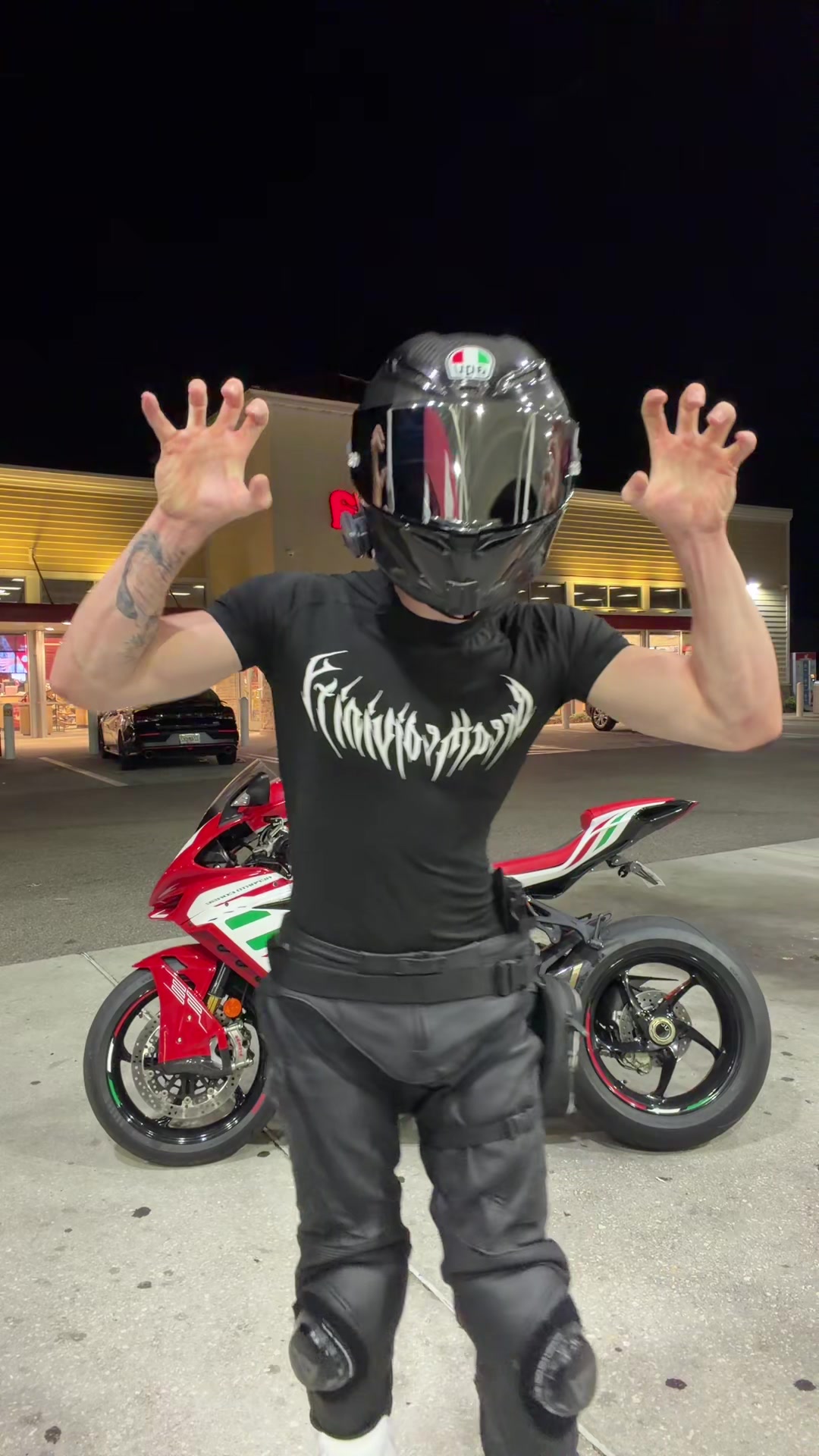 @DancingMoto