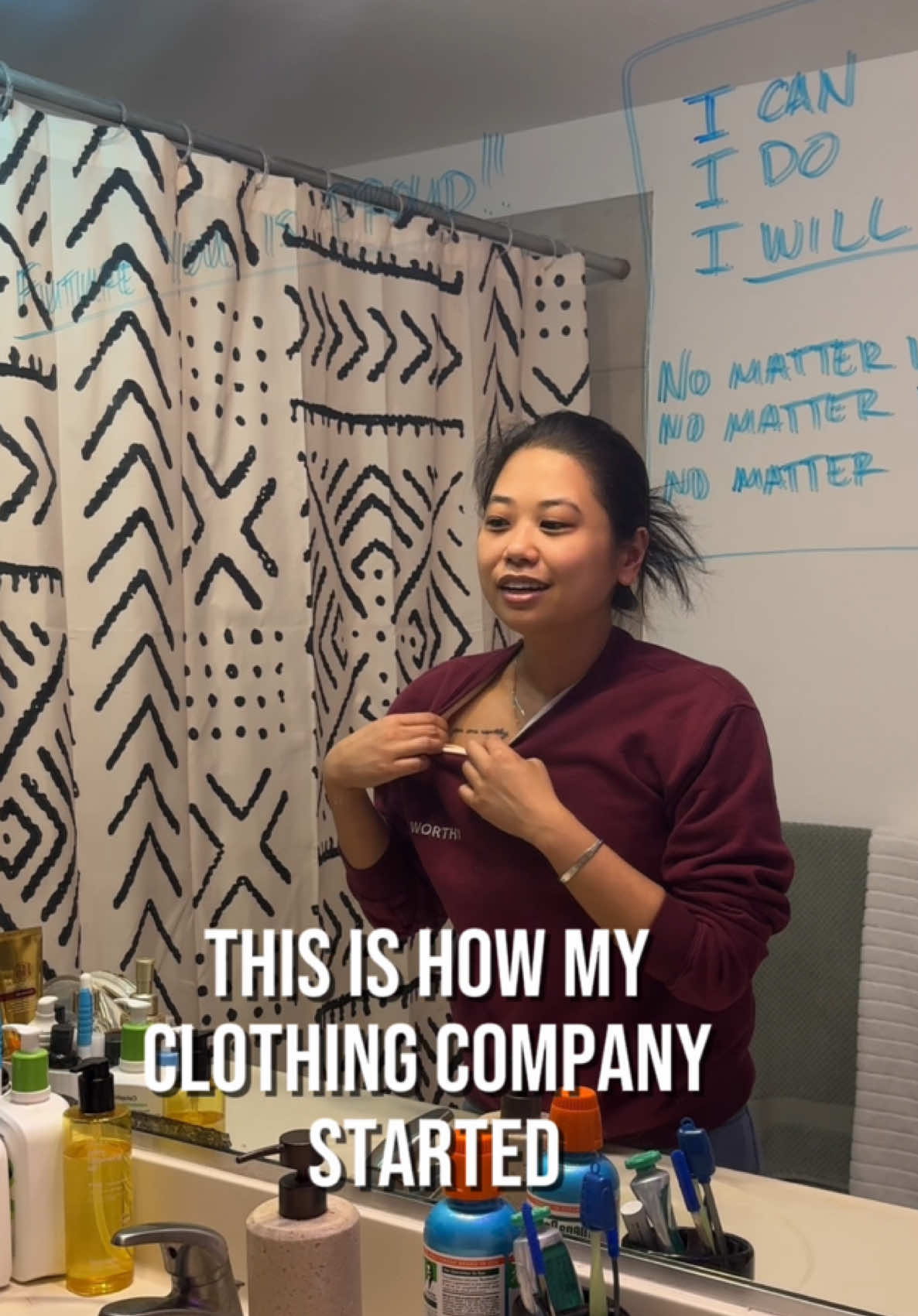 @Jackie Linn | Chicago Comedian