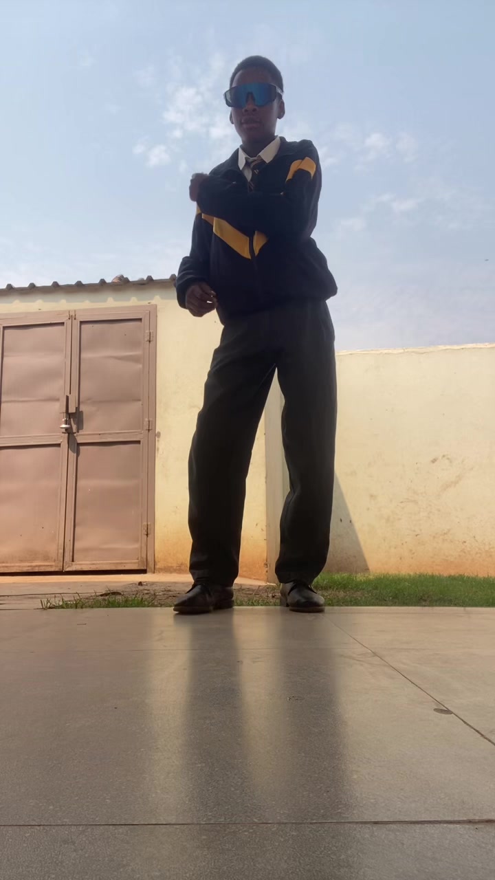 @Nkhosi_