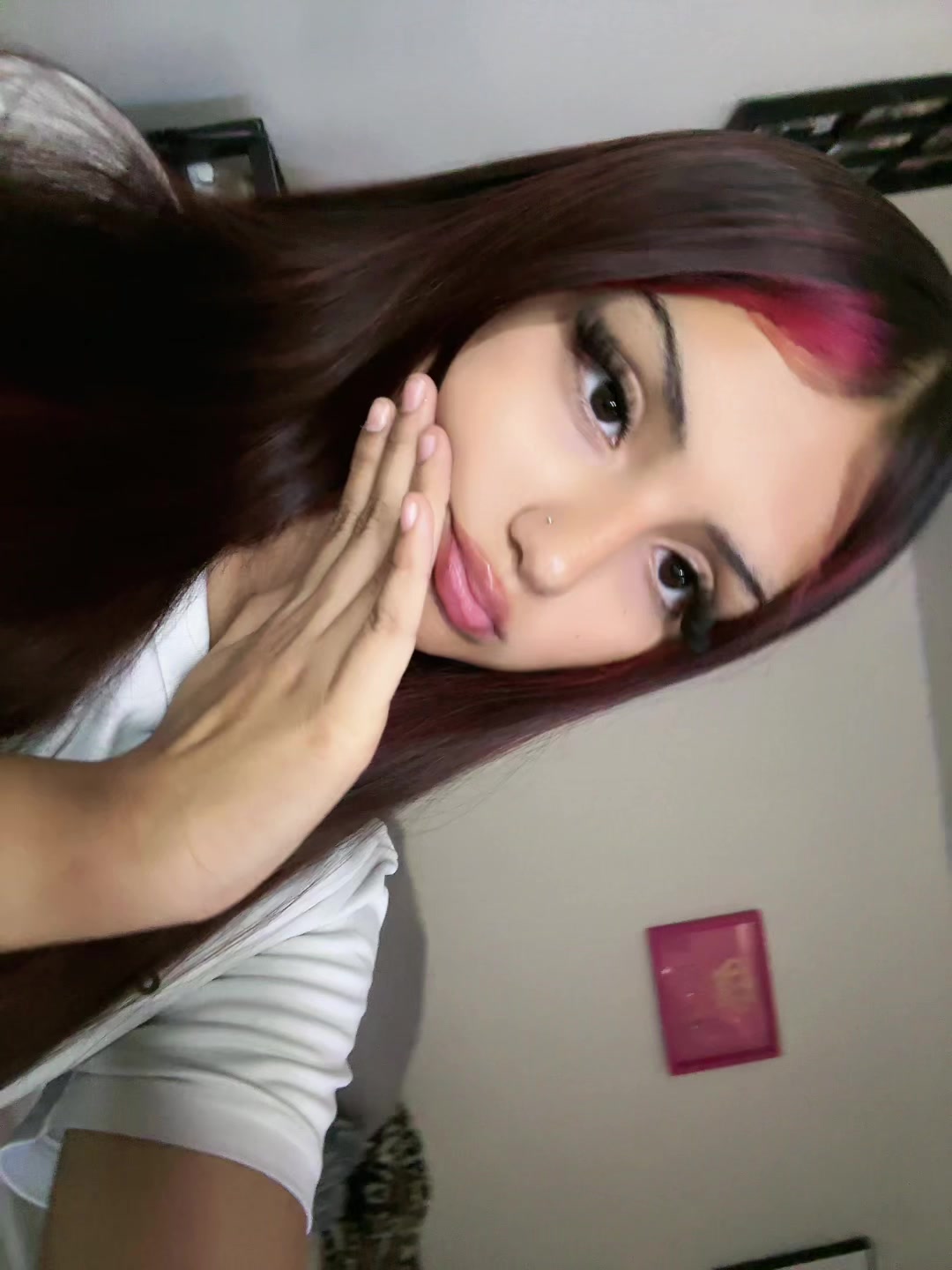 @𝐌ꨄ