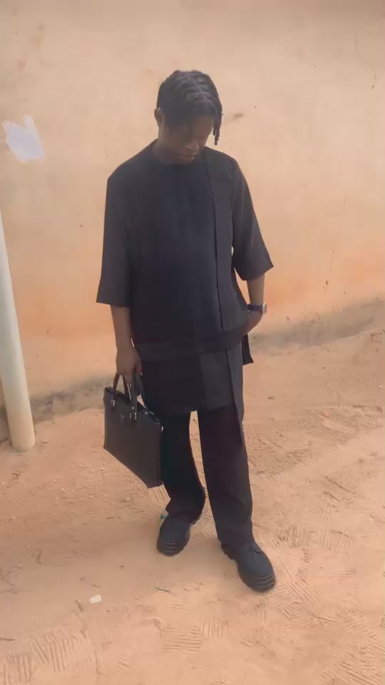 @Kingberry🇳🇬