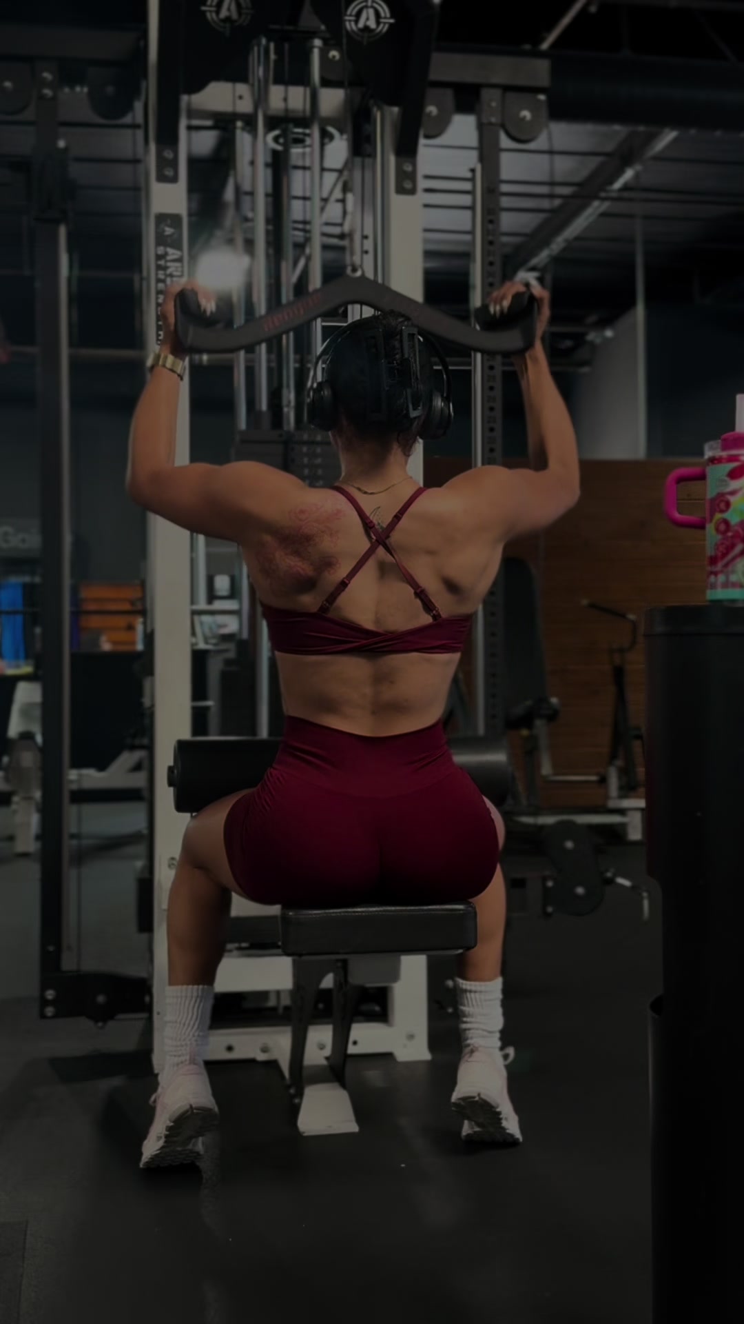 @Nikki