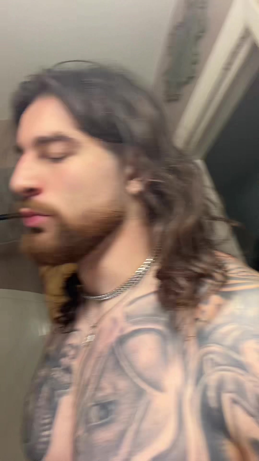 @ethanchris