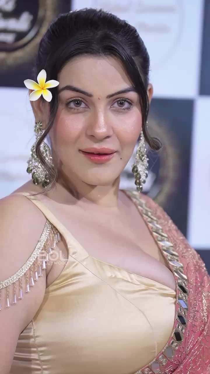 @yamini Malhotra cute girl