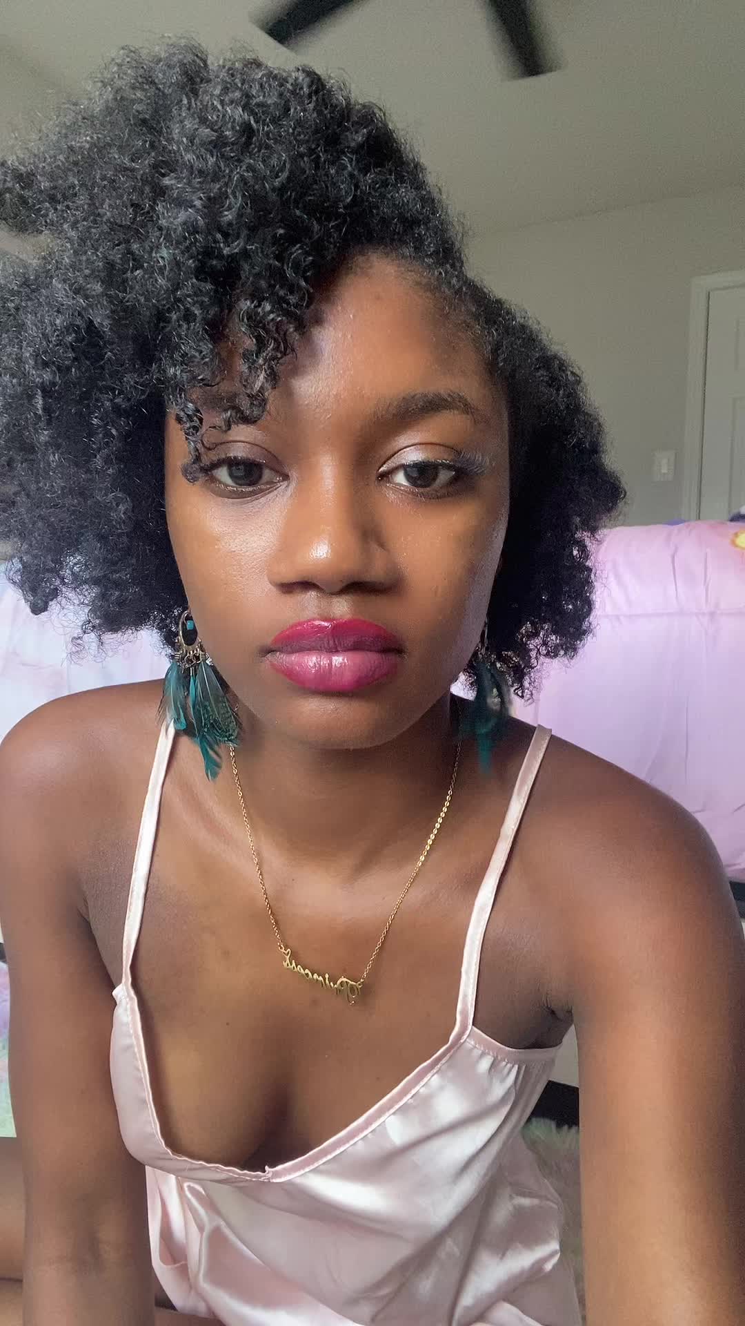 @Feminae6