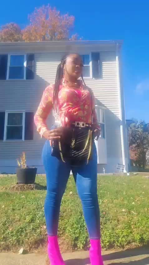 @EthelNtani