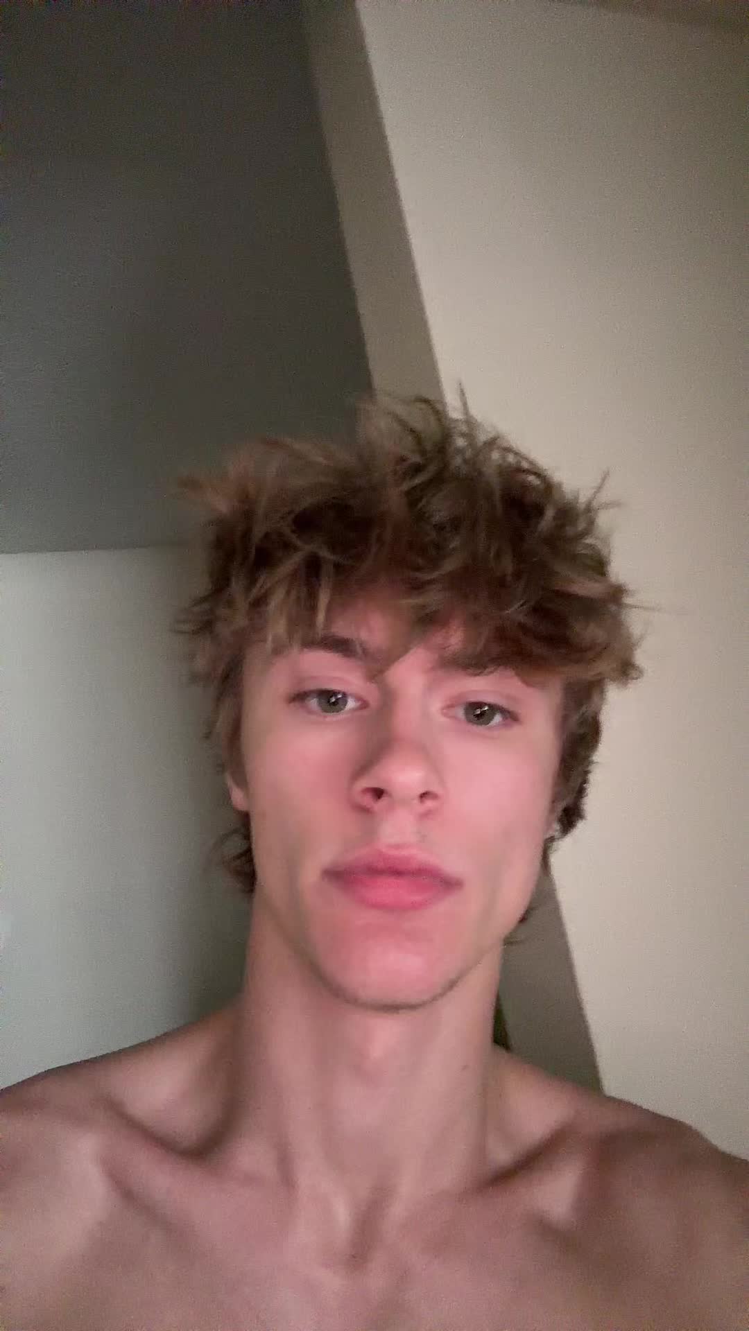 @Jayden