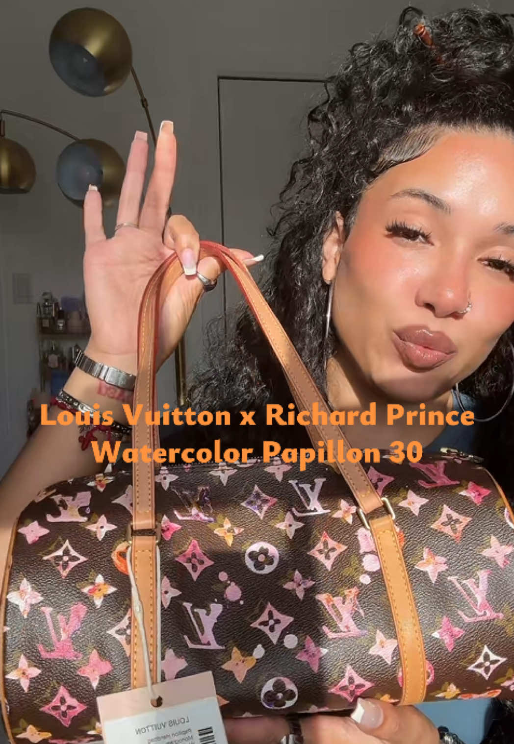 @J 🩵👜🫧