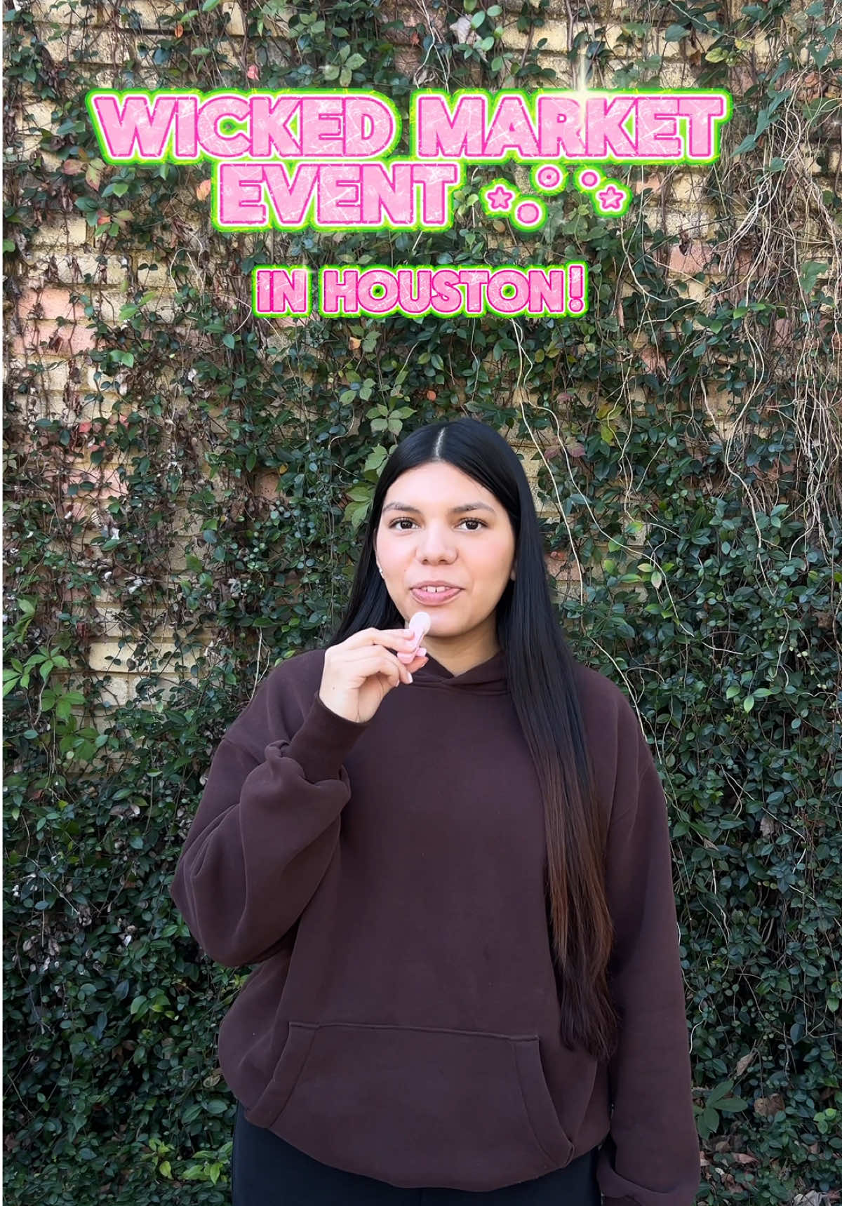@Ch&eacute;rieCollectible