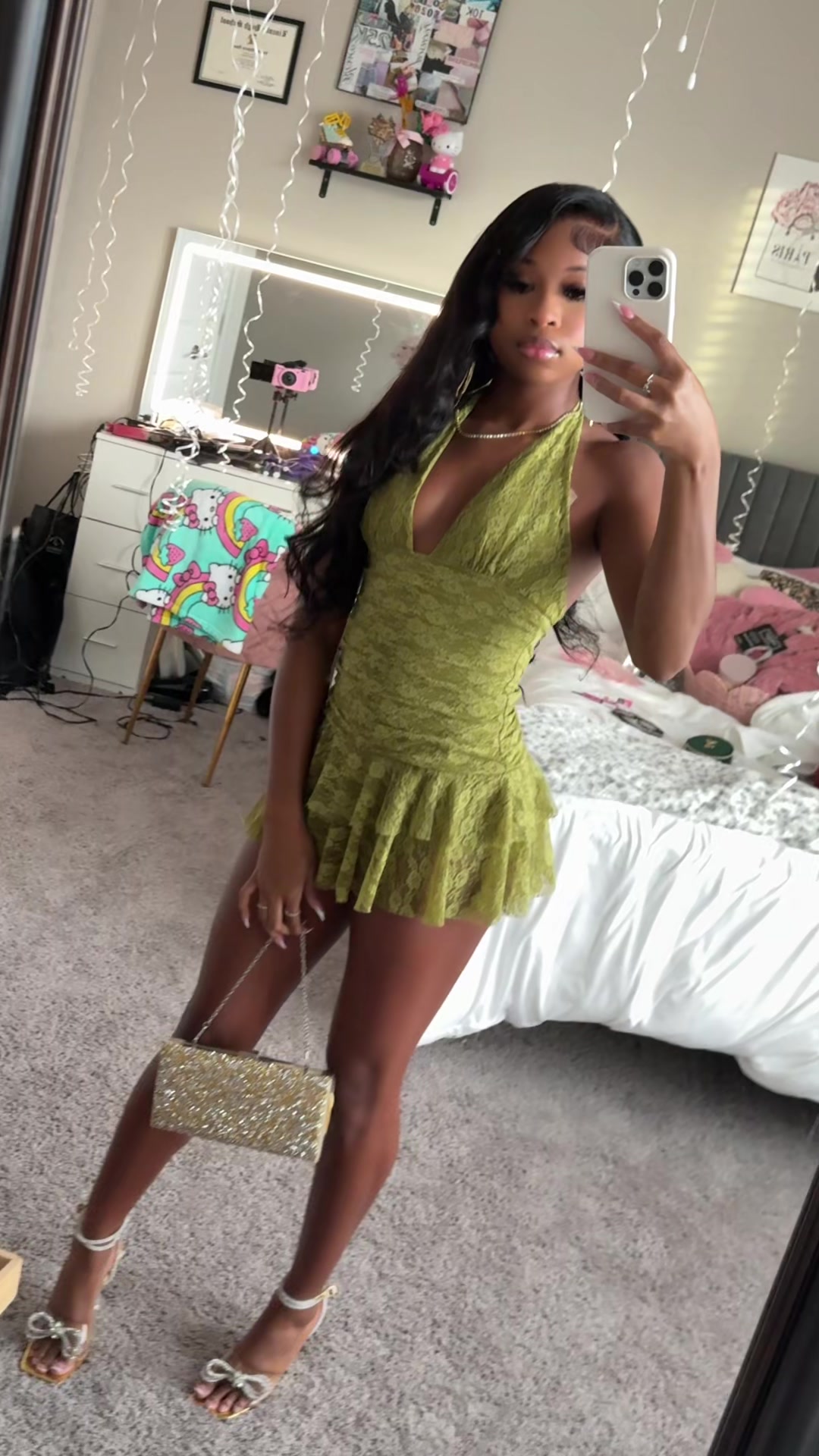 @thequeensarchivesssss