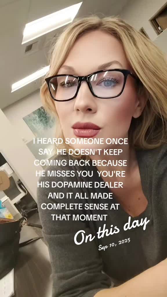 @Melissa kay🌻